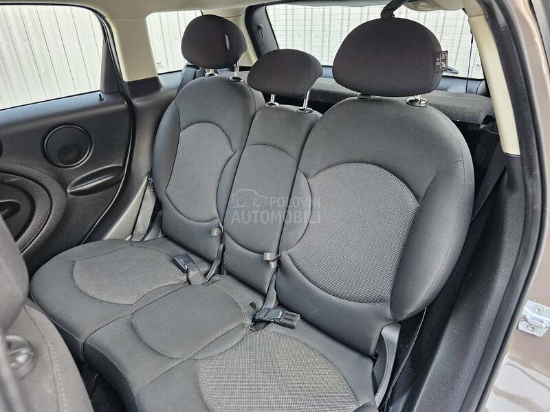 MINI Countryman COOPER D ALL4