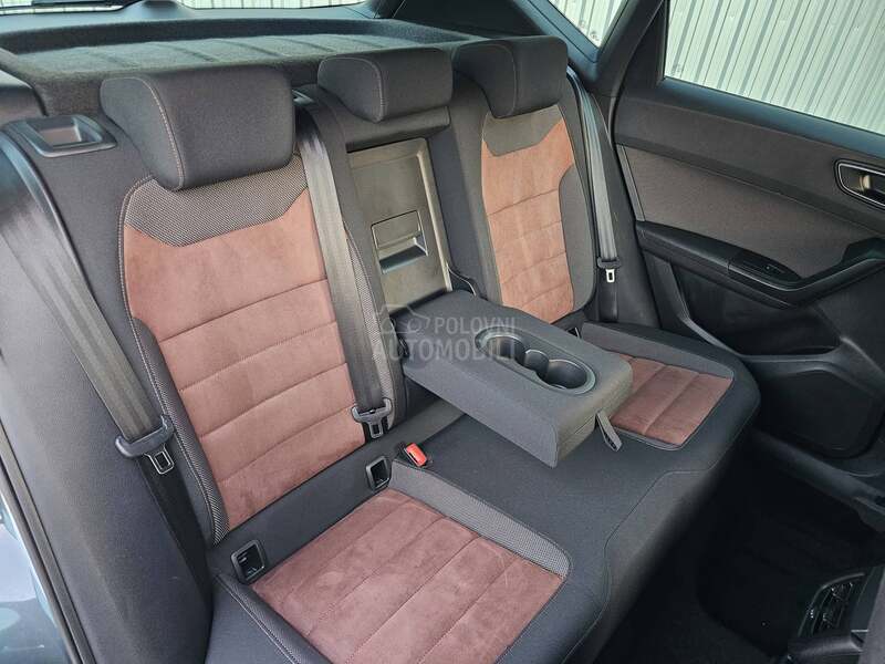 Seat Ateca DSG 4WD 63000 k m