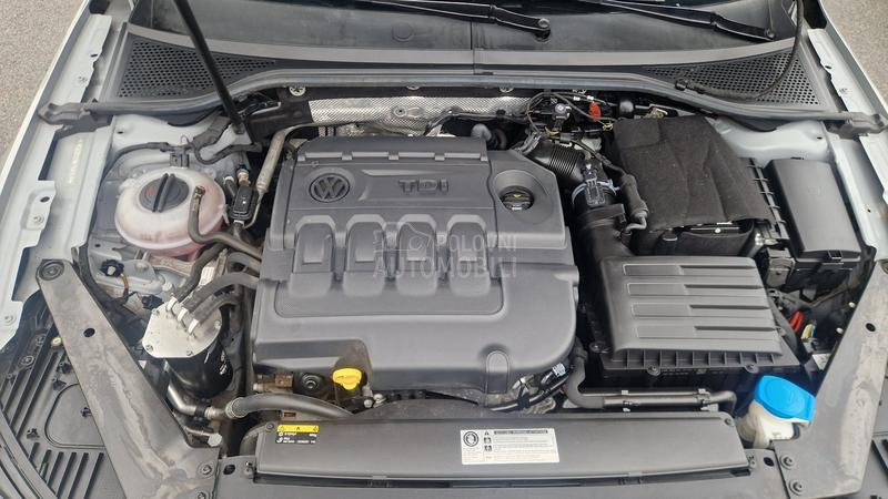 Volkswagen Passat B8 1.6tdi led dioda...
