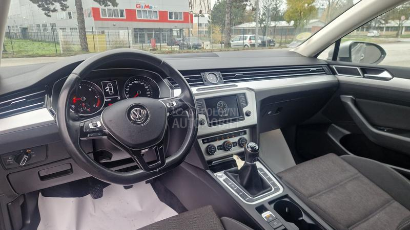 Volkswagen Passat B8 1.6tdi led dioda...