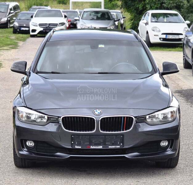 BMW 320 