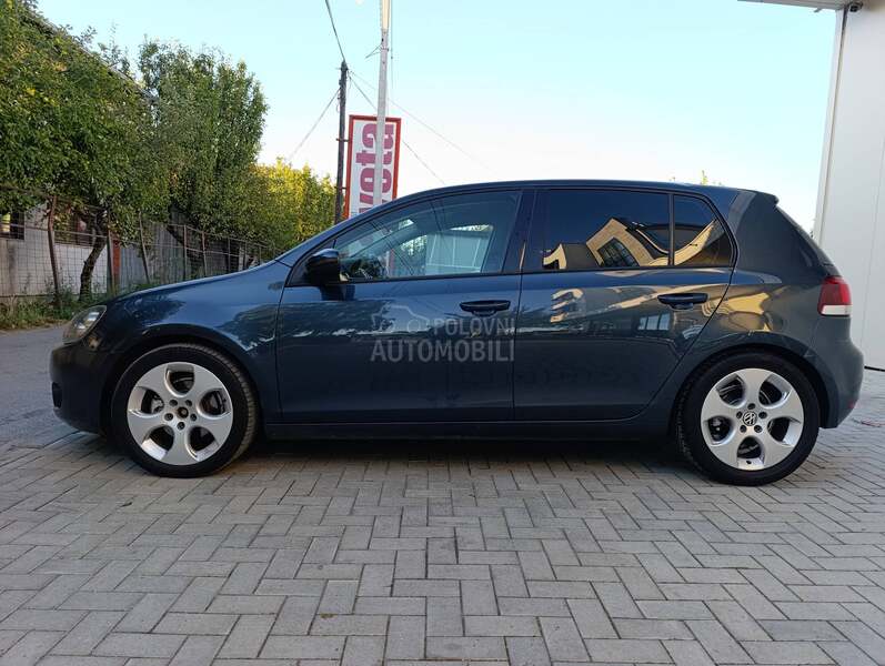 Volkswagen Golf 6 1.6 tdi 105