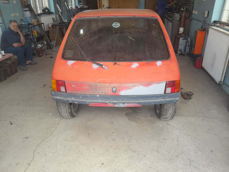 Peugeot 205 gti