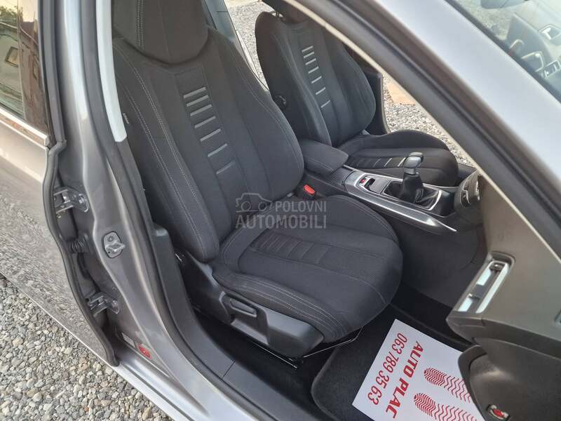 Peugeot 308 1.6 HDI //ALLURE//