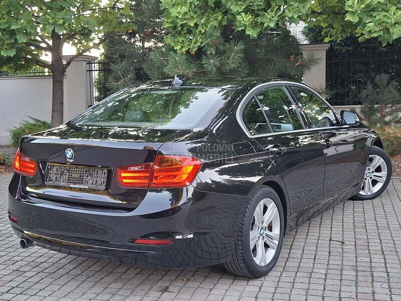 BMW 320 SPORT/XENON