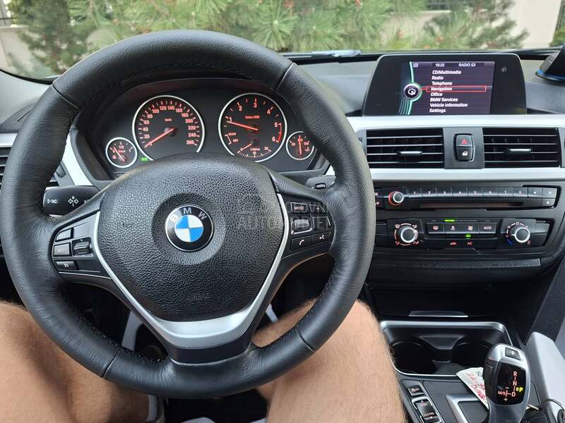 BMW 320 SPORT/XENON