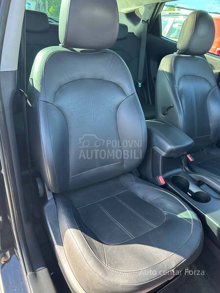 Hyundai ix35 A U T/N O V/F U L