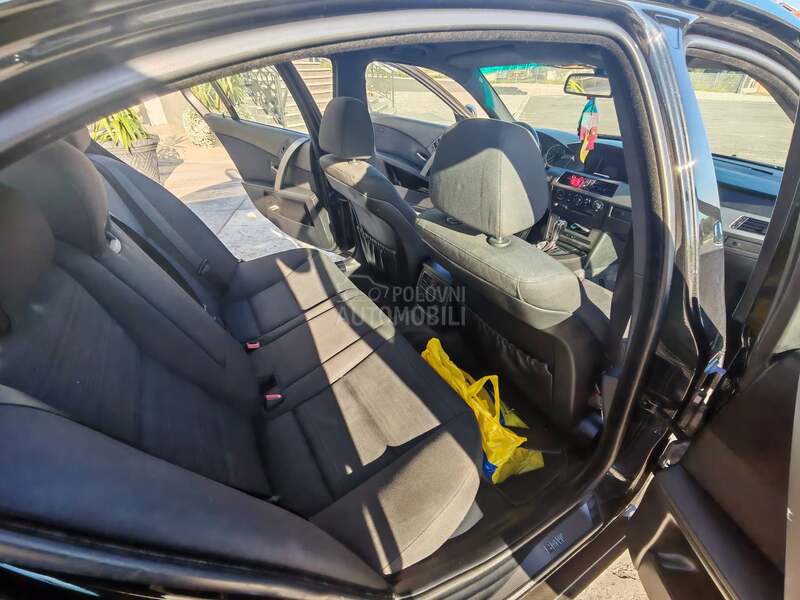 BMW 520 e60