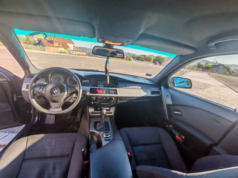 BMW 520 e60