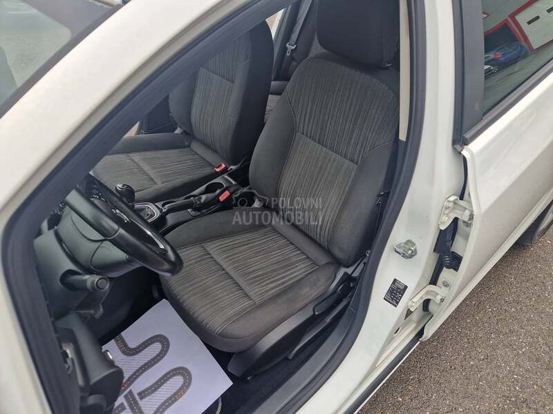 Opel Astra J 