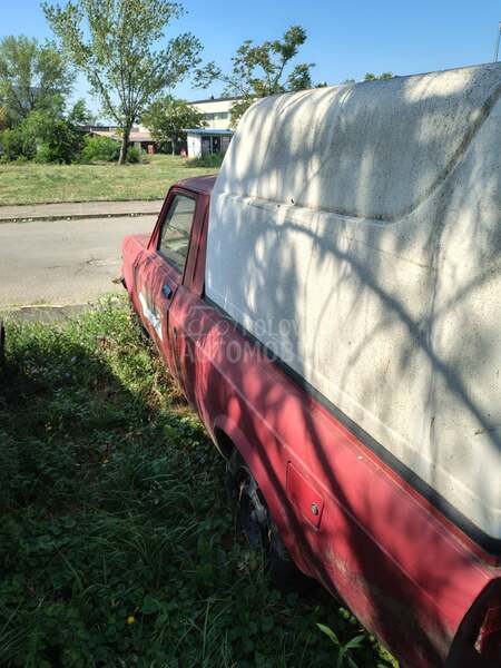 Zastava Poly 1.2