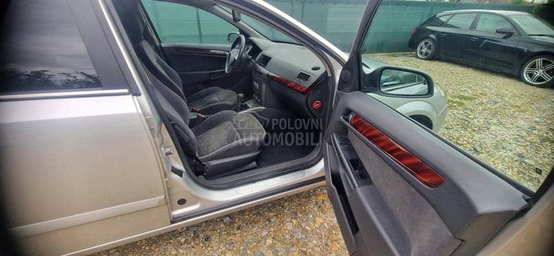 Opel Astra H 1.9 CDTI
