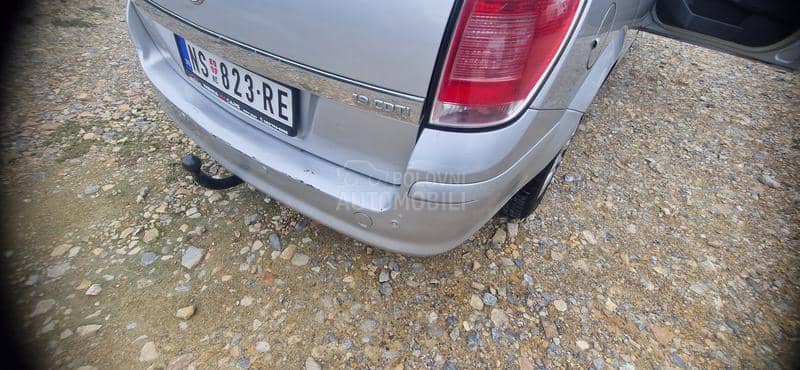 Opel Astra H 1.9 CDTI