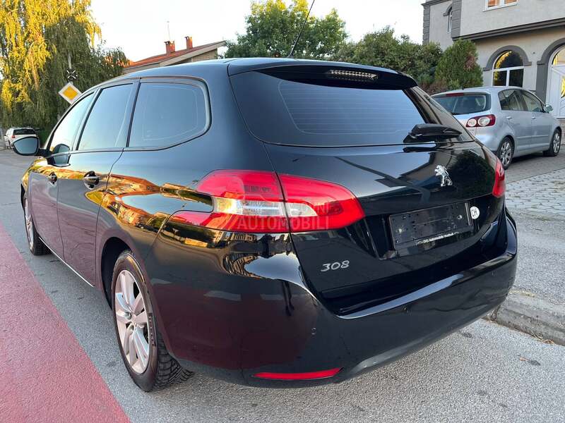 Peugeot 308 1.6 HDI OČUVAN 2016