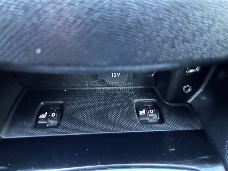 Peugeot 308 1.6 HDI OČUVAN 2016