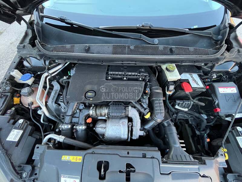 Peugeot 308 1.6 HDI OČUVAN 2016