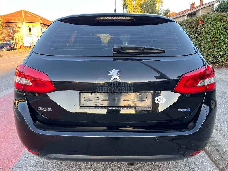 Peugeot 308 1.6 HDI OČUVAN 2016