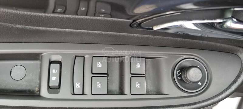 Opel Mokka X t o p