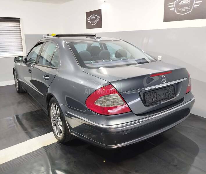 Mercedes Benz E 300 cdi 7g avangarde