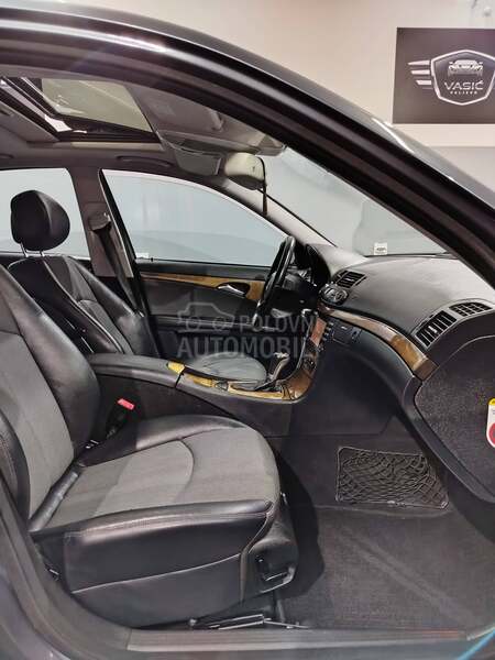 Mercedes Benz E 300 cdi 7g avangarde