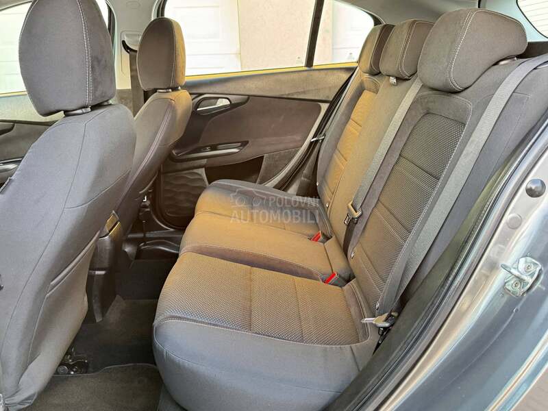Fiat Tipo 1.6MJTD LOUNGE/LED