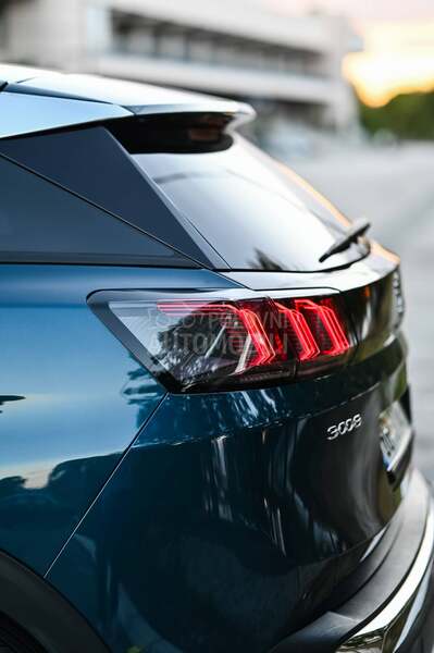 Peugeot 3008 1.5 HDi Allure EAT8