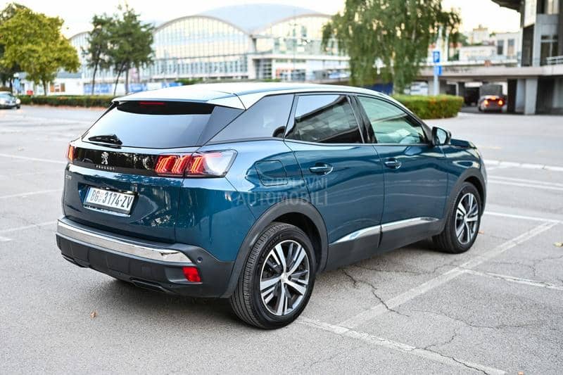 Peugeot 3008 1.5 HDi Allure EAT8