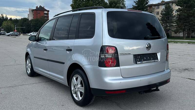 Volkswagen Touran 1,9 TDI BESPREK0RAN