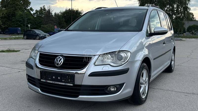 Volkswagen Touran 1,9 TDI BESPREK0RAN