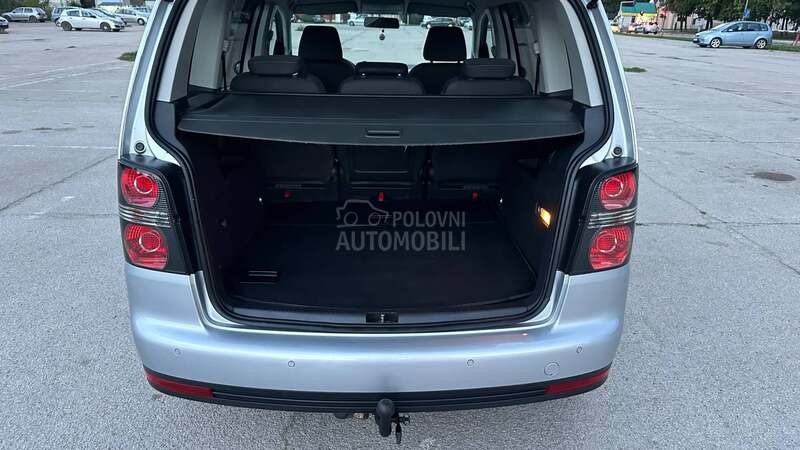 Volkswagen Touran 1,9 TDI BESPREK0RAN