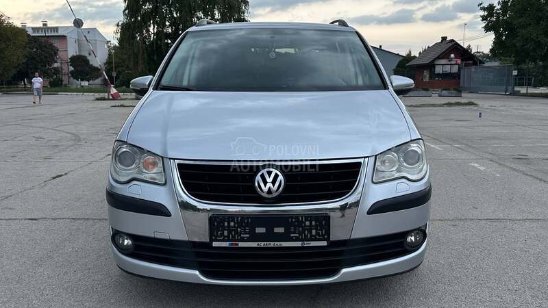 Volkswagen Touran 1,9 TDI BESPREK0RAN
