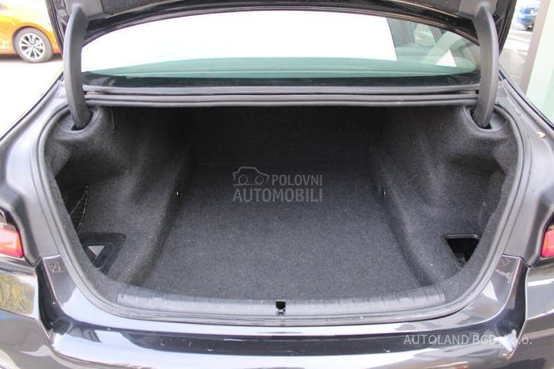 BMW 520 2.0D XDRIVE M