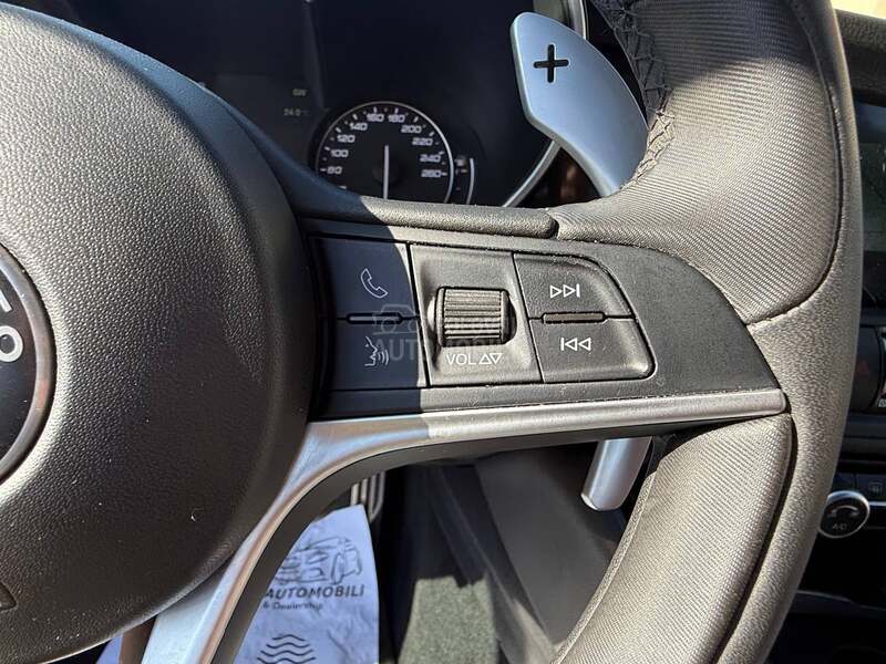 Alfa Romeo Giulia 2.0 TURBO/280 K S
