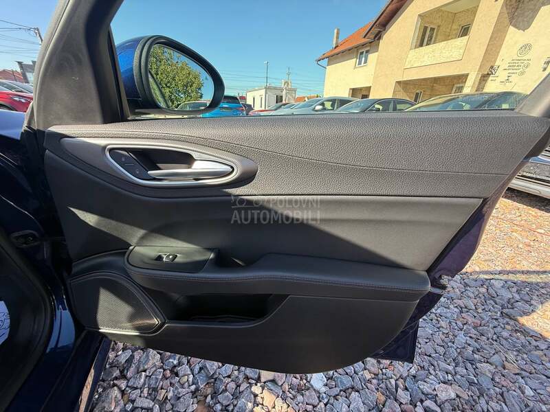 Alfa Romeo Giulia 2.0 TURBO/280 K S