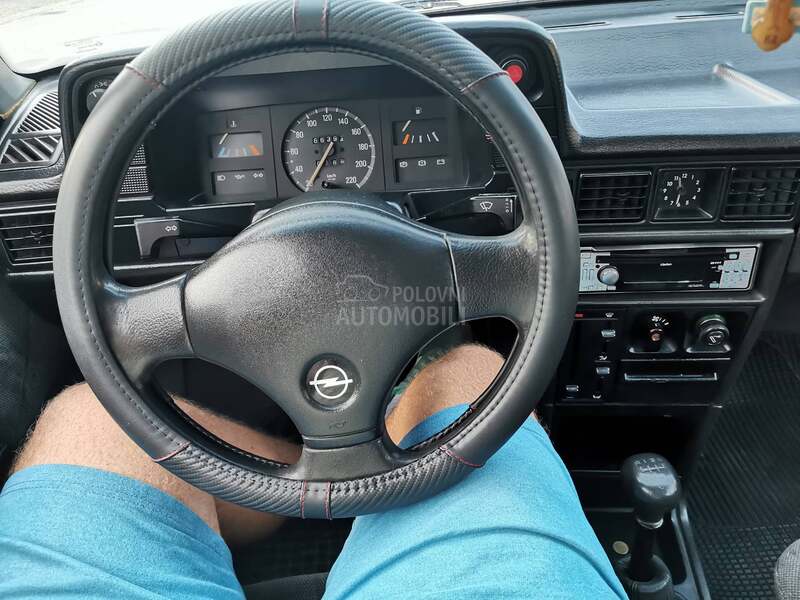 Opel Kadett 1.7 TD