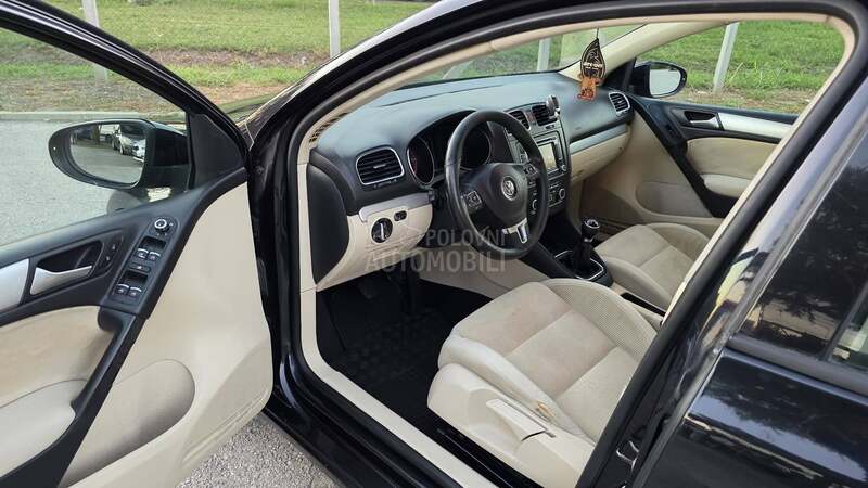 Volkswagen Golf 6 2,0TDI HIGH LINE