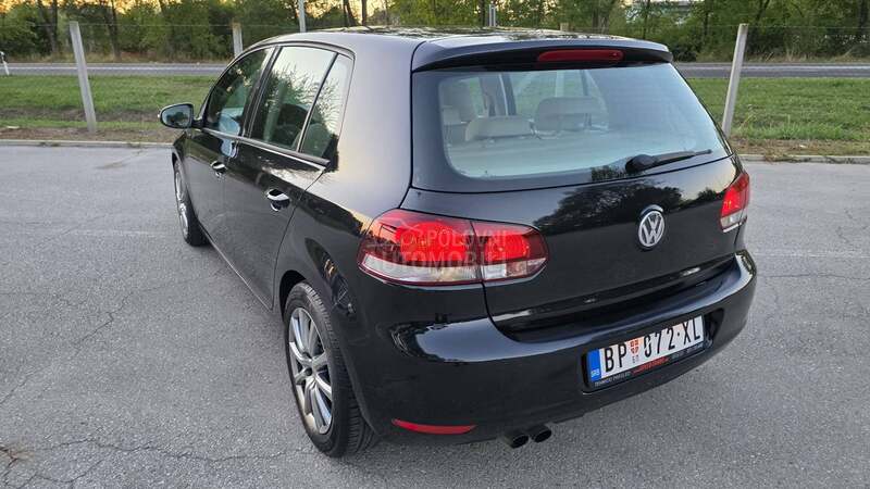 Volkswagen Golf 6 2,0TDI HIGH LINE