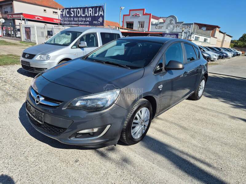 Opel Astra J 1.4 b