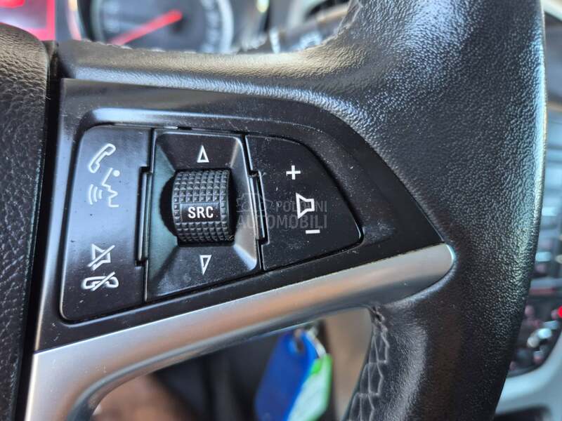 Opel Astra J 1.4 b