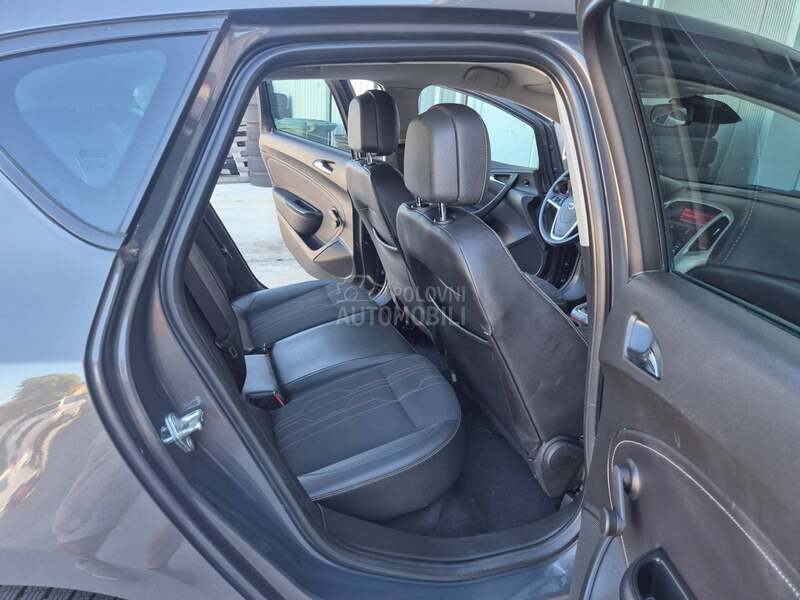 Opel Astra J 1.4 b