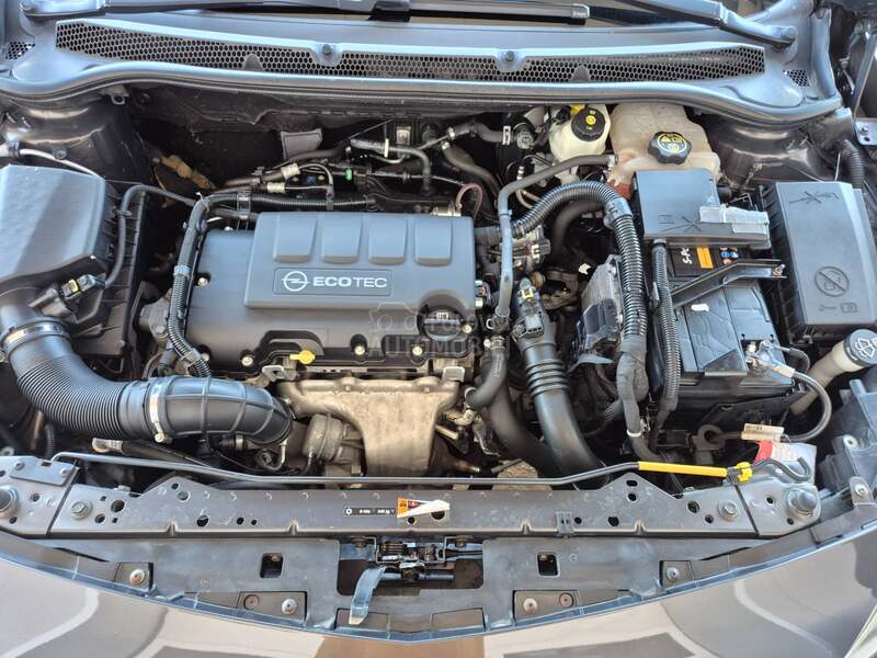 Opel Astra J 1.4 b