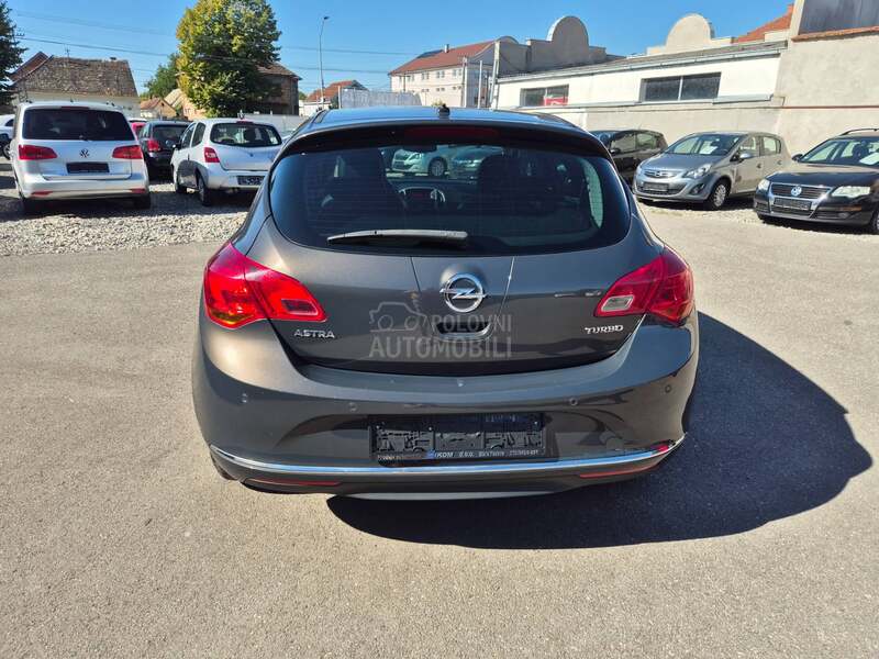 Opel Astra J 1.4 b
