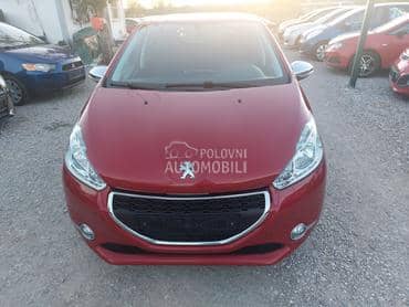 Peugeot 208 1.2 B