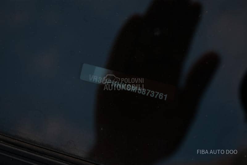 Peugeot 208 1.2 EAT Sport