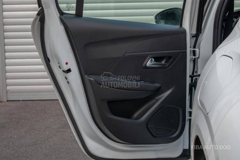 Peugeot 208 1.2 EAT Sport