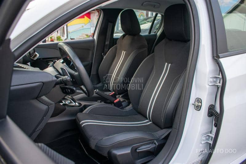 Peugeot 208 1.2 EAT Sport