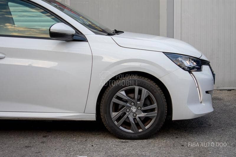 Peugeot 208 1.2 EAT Sport
