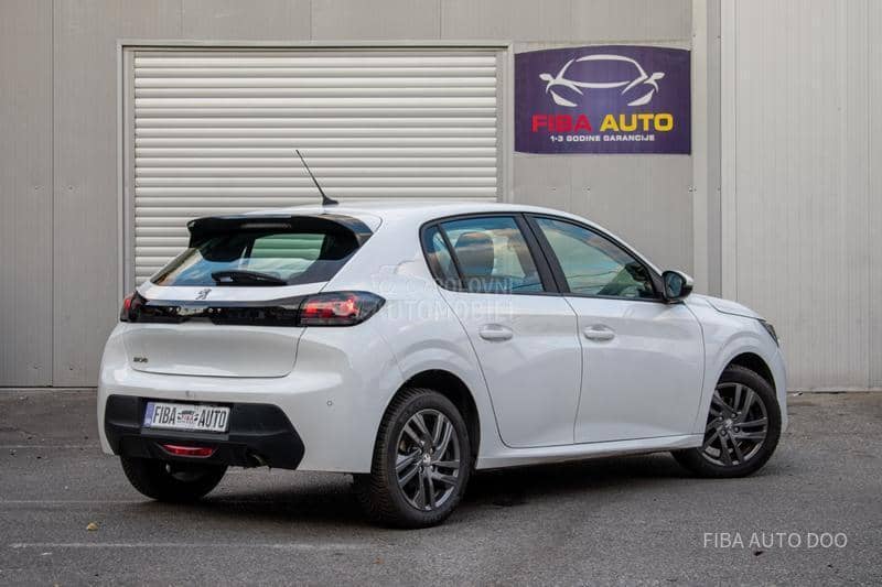 Peugeot 208 1.2 EAT Sport