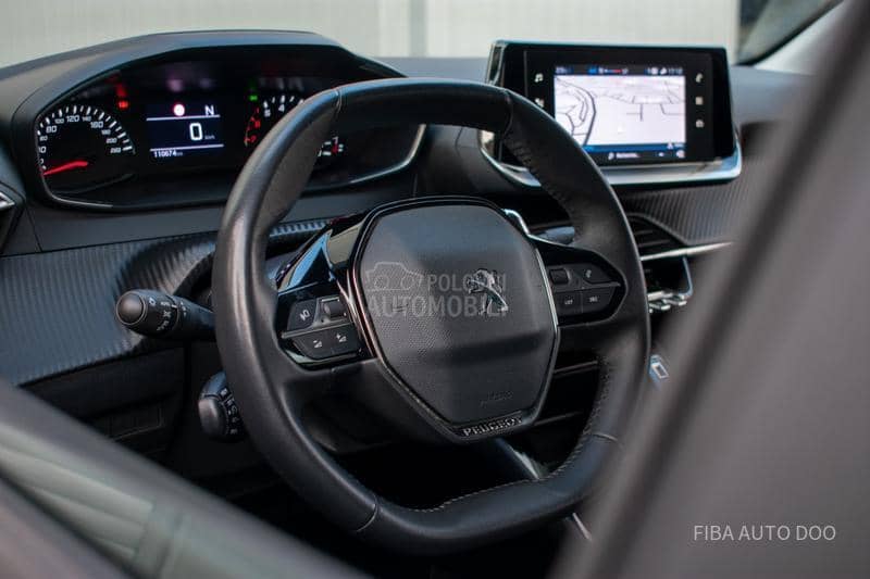 Peugeot 208 1.2 EAT Sport