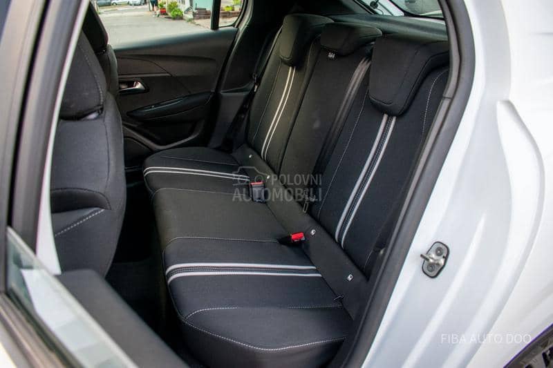 Peugeot 208 1.2 EAT Sport